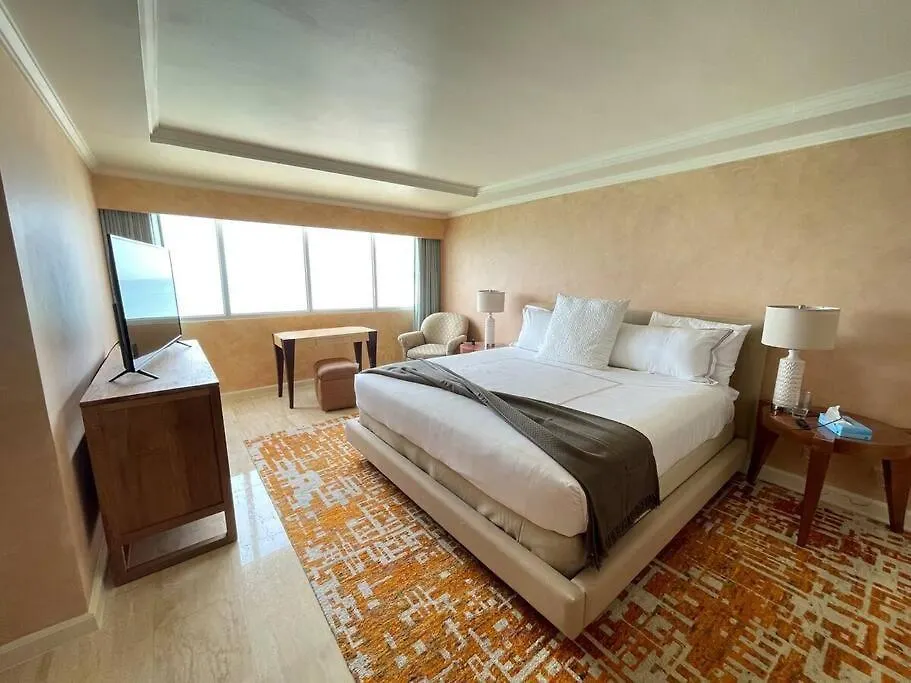 The Penthouse Sju 6Bdr+6.5Ba Sleep 20 Million$View Apartment San Juan Puerto Rico